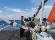 Imbauan Penting! Polisi Sambangi Nelayan Senggigi Soal Keselamatan
