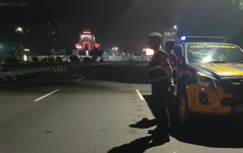 Antisipasi Kejahatan Malam, Sat Samapta Patroli ke Desa Rumak